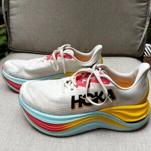 Hoka Skyward X -  W9